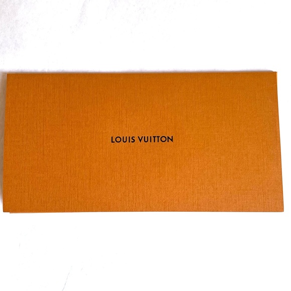 Authentic Louis Vuitton Gift Bag, Gift Box and Gift Envelope Bundle - Picture 10 of 16